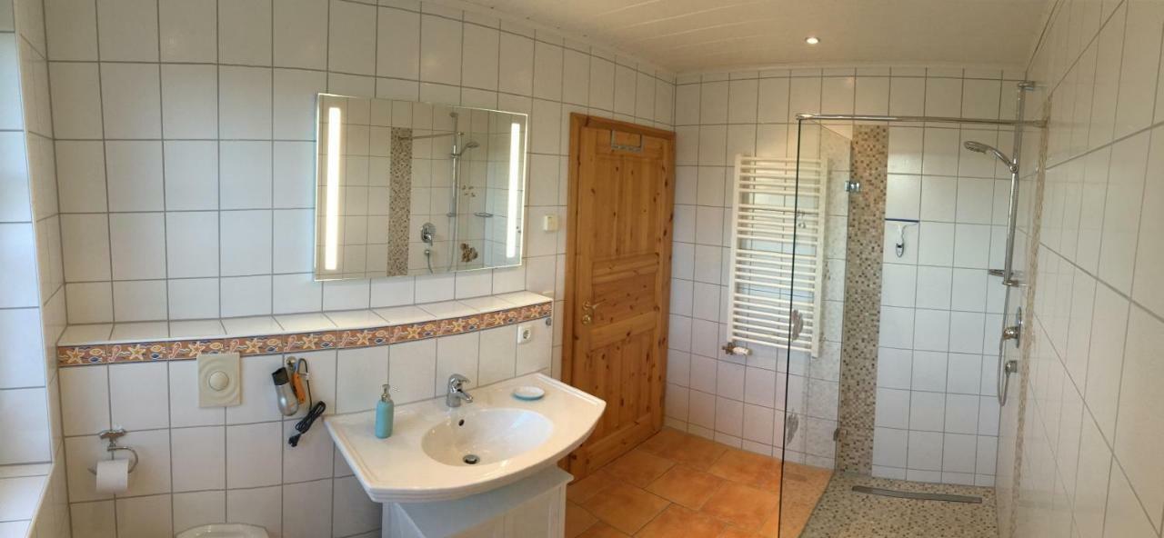 Haus Hugo Zingst Apartment Luaran gambar