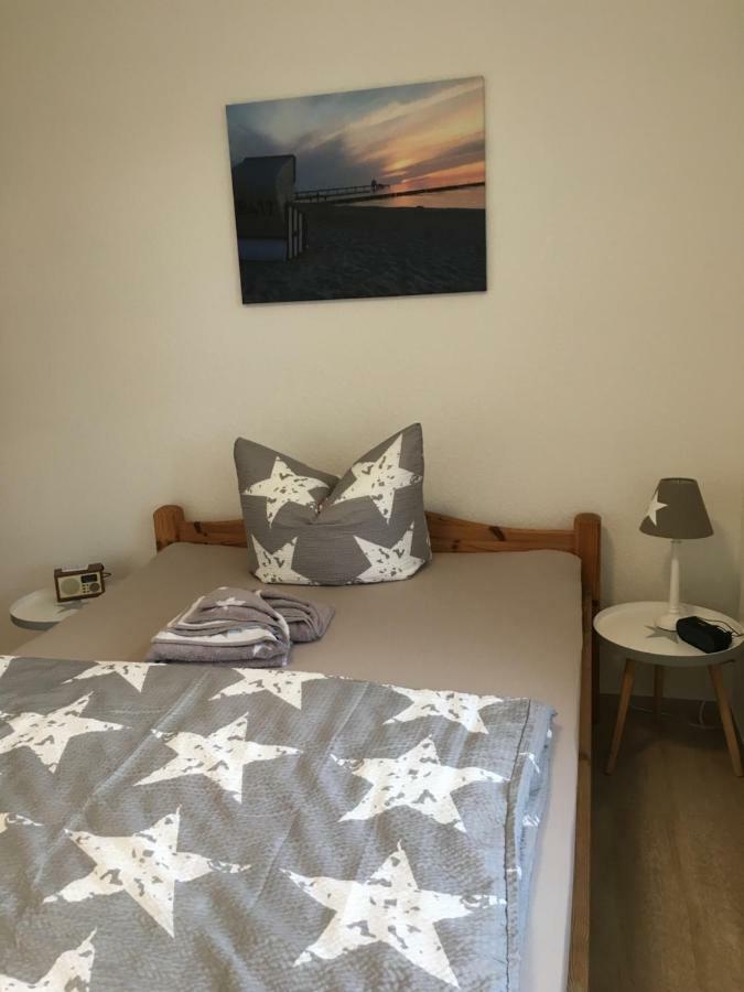 Haus Hugo Zingst Apartment Luaran gambar